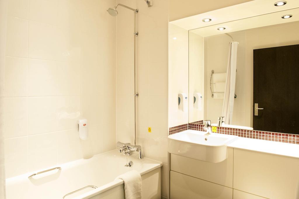 Premier Inn Bath City Centre Quarto foto
